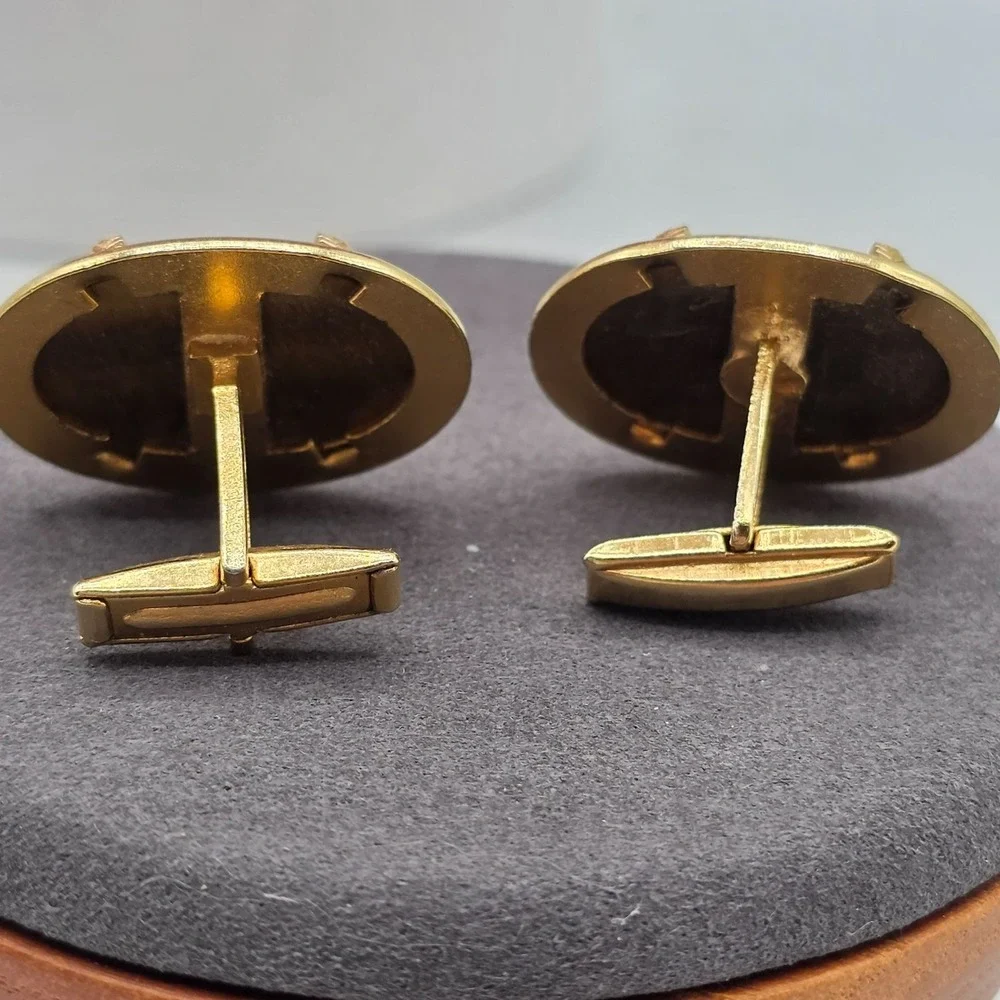Vintage Gold Tone Oval Tiger Eye Gemstone Cufflinks Men's Formal Wear Estate